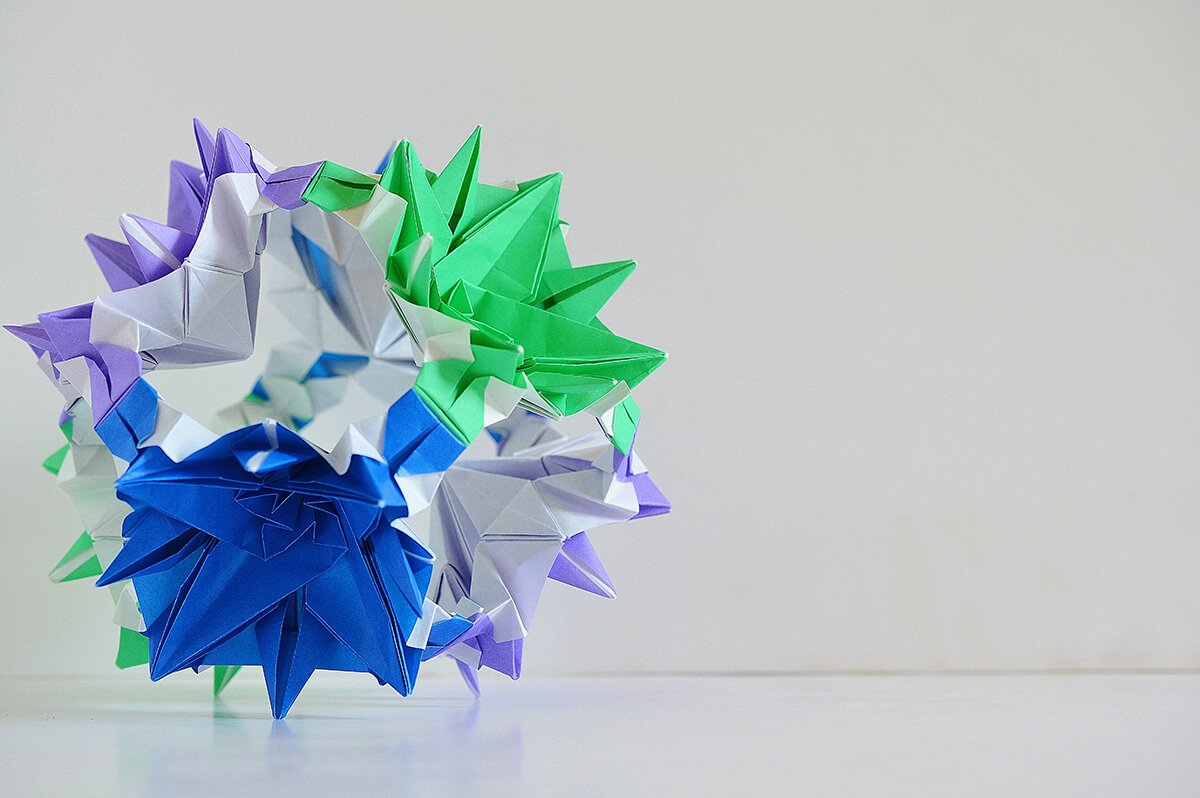 Origami Grand Memorial Flower Cube