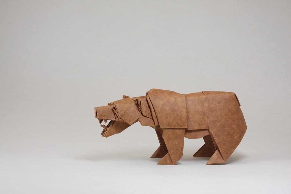 Bear Papercraft by Quentin Trollip