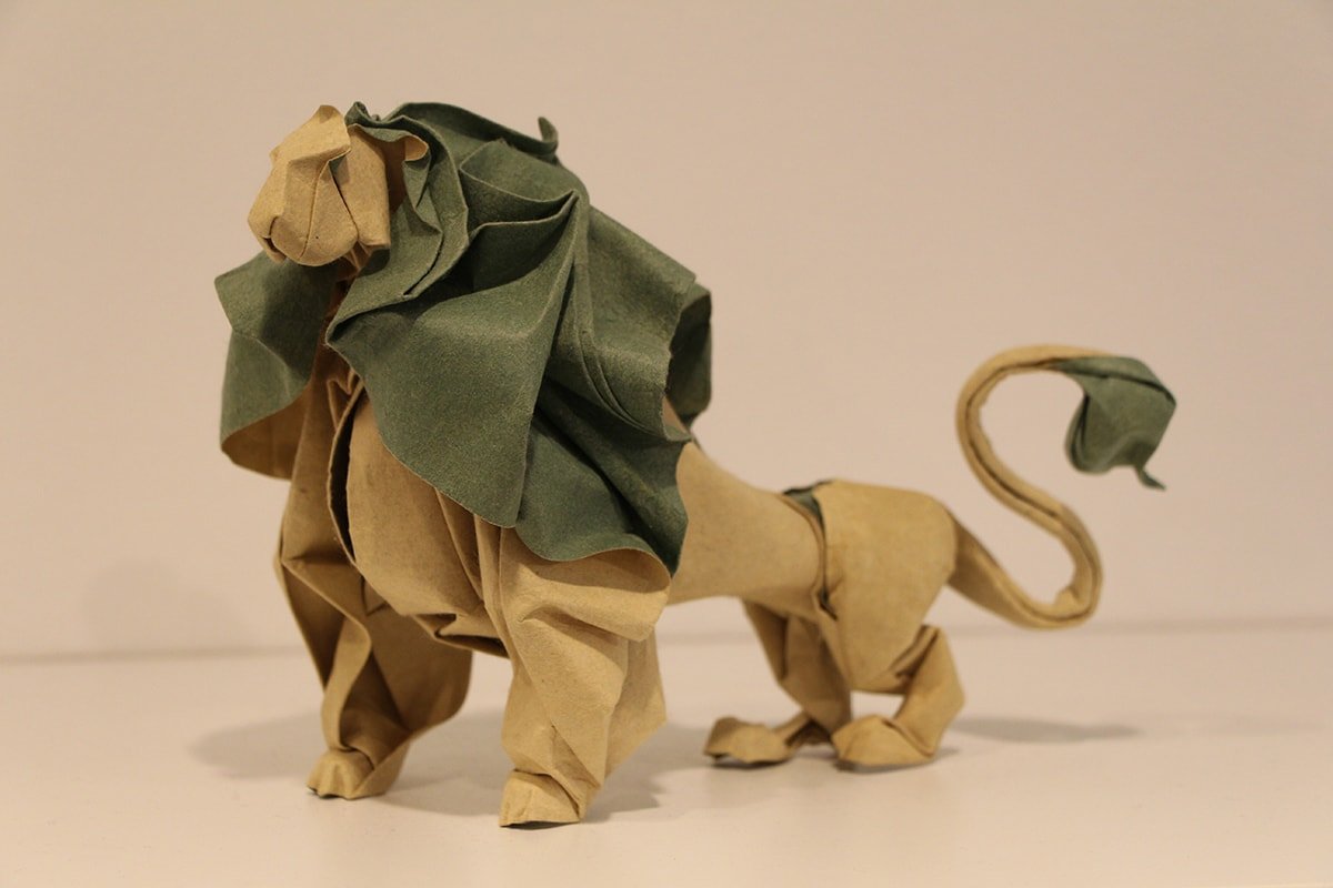 Lion by Hoang Tien Quyet (Leo)