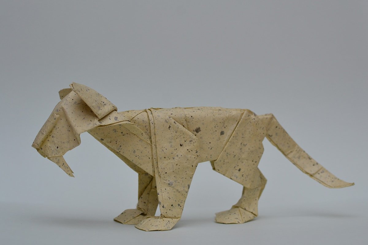 Paper Saber Tooth Cat