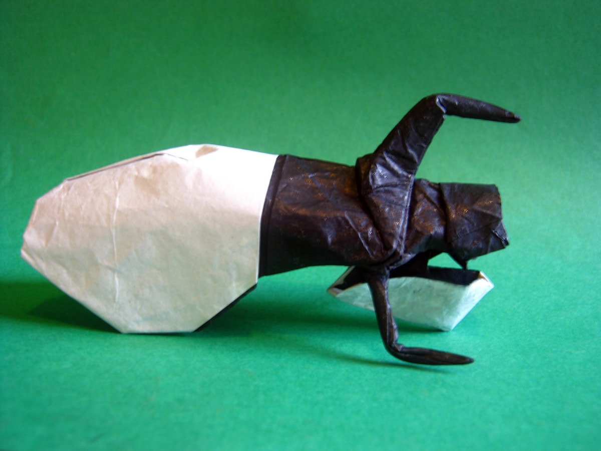 Aperture Science Handheld Portal Device