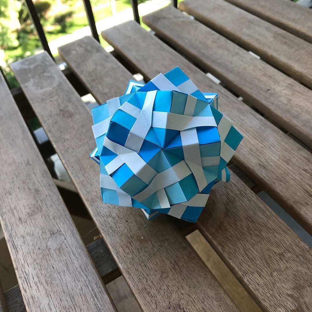 Countryside Kusudama