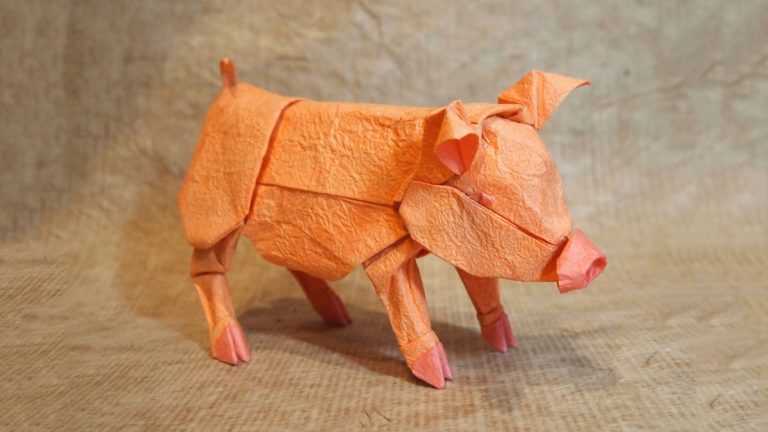Origami Pigs