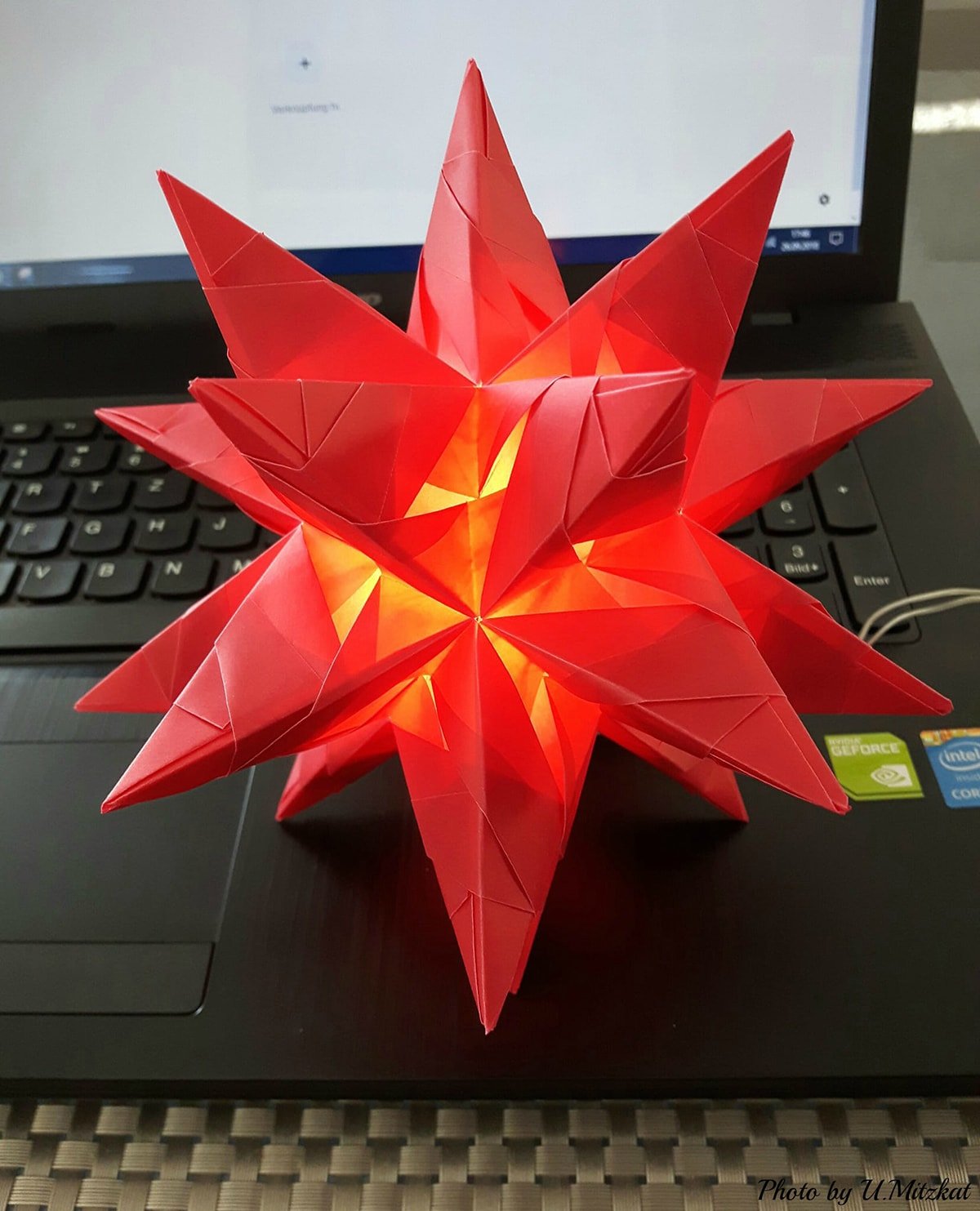 Bascetta Star with Light