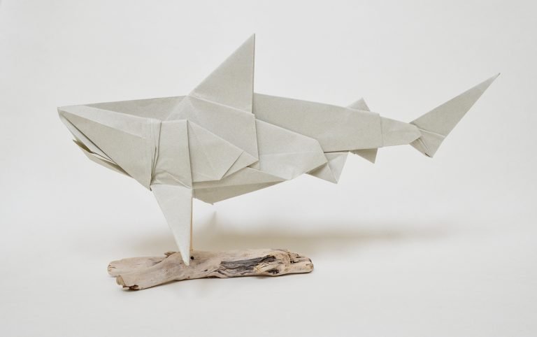 Origami bull shark
