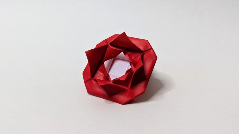 traditional origami rose